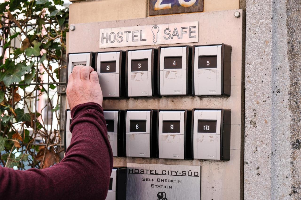 Hostel City Sued Hamburgo Exterior foto